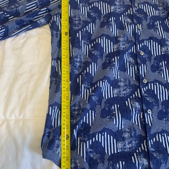 Saks Fifth Avenue Mens Shirt - Picture 7 of 10